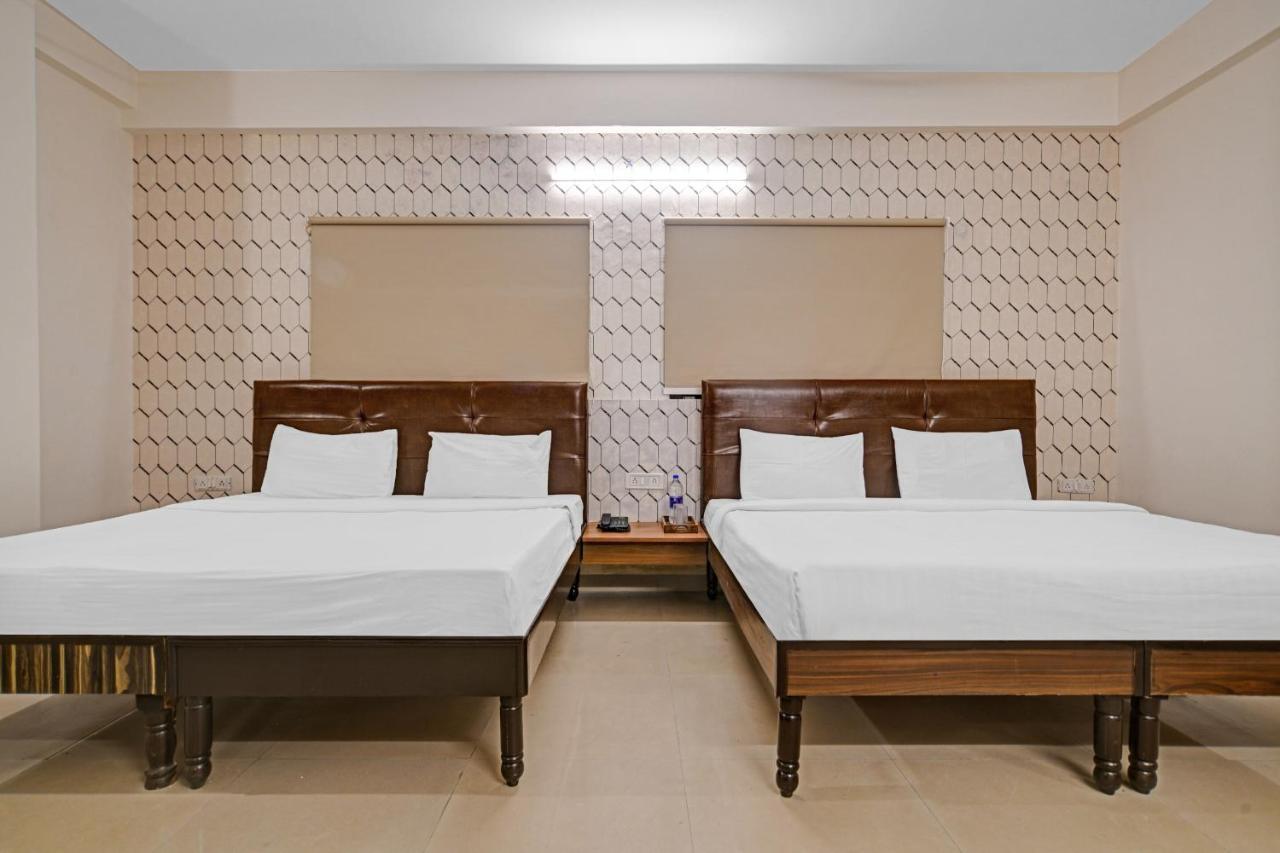 Collection O 84499 Hotel Nakshatra Inn 인도르 외부 사진