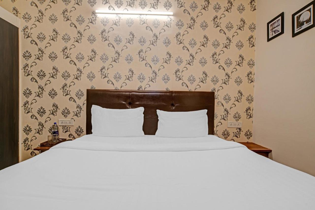 Collection O 84499 Hotel Nakshatra Inn 인도르 외부 사진